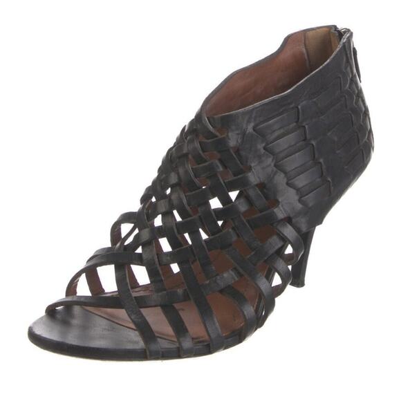 Givenchy Pumps Authentic - Picture 2 of 5